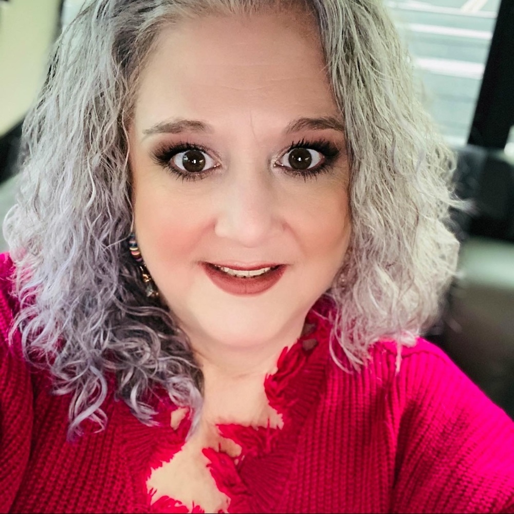Meet your Posher, Brandi